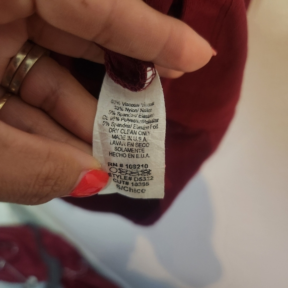 Windsor Maroon Cut-out Dress Small - Picture 5 of 6